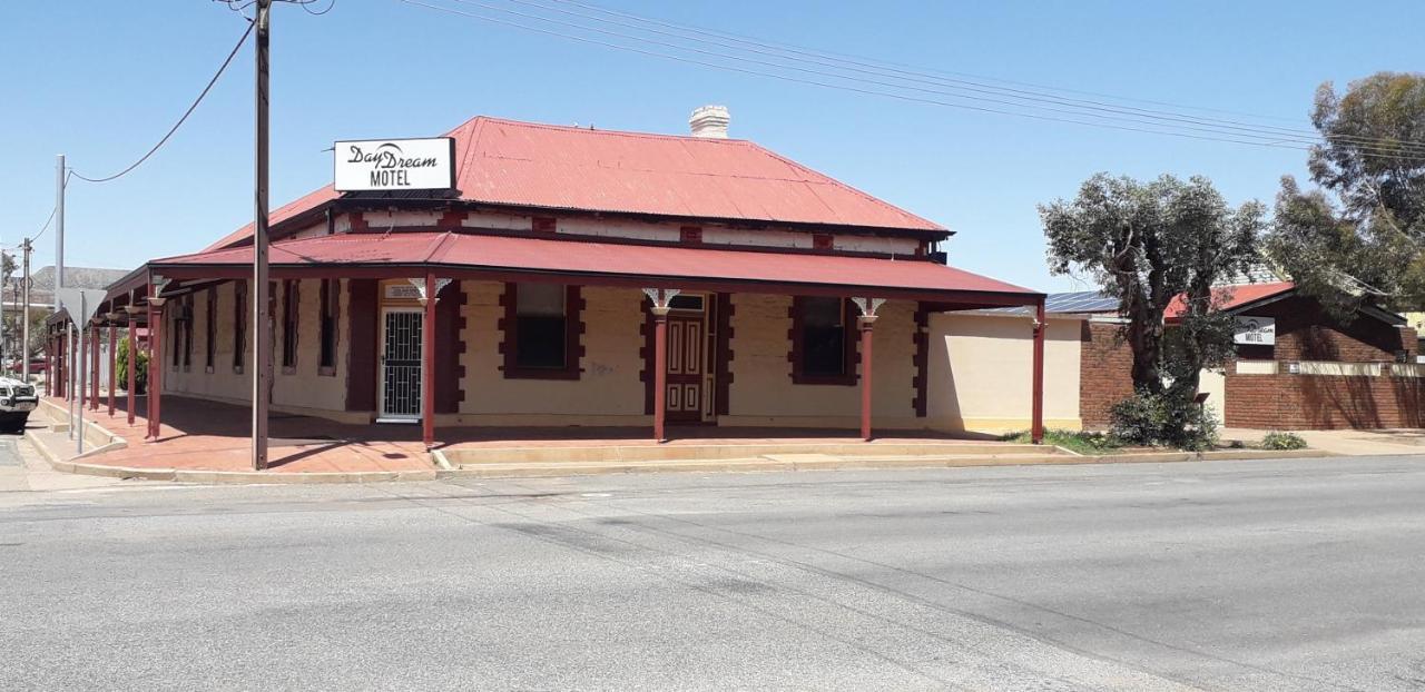 Daydream Motel And Apartments Broken Hill Kültér fotó